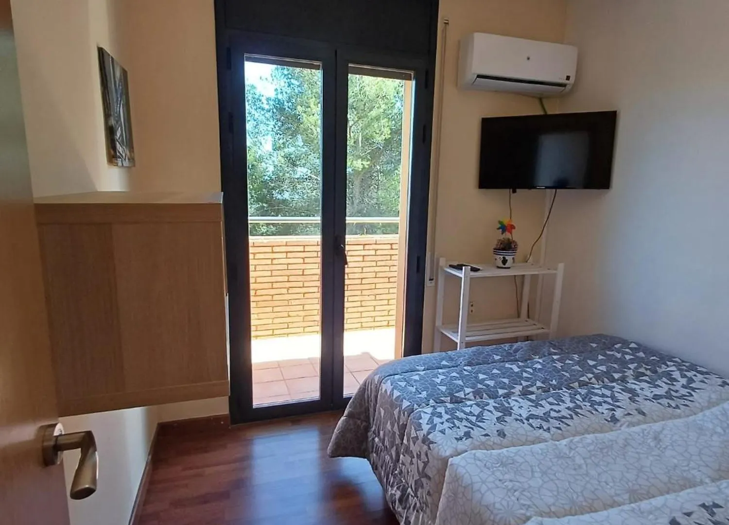 Can Camarassa Escapada Relax Con Piscina Y Jacuzzi Cervello